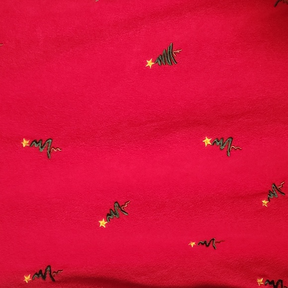 Vintage Holiday Fleece, Red and green, Trees Embroidered on Front, Size: XL - Picture 2 of 5